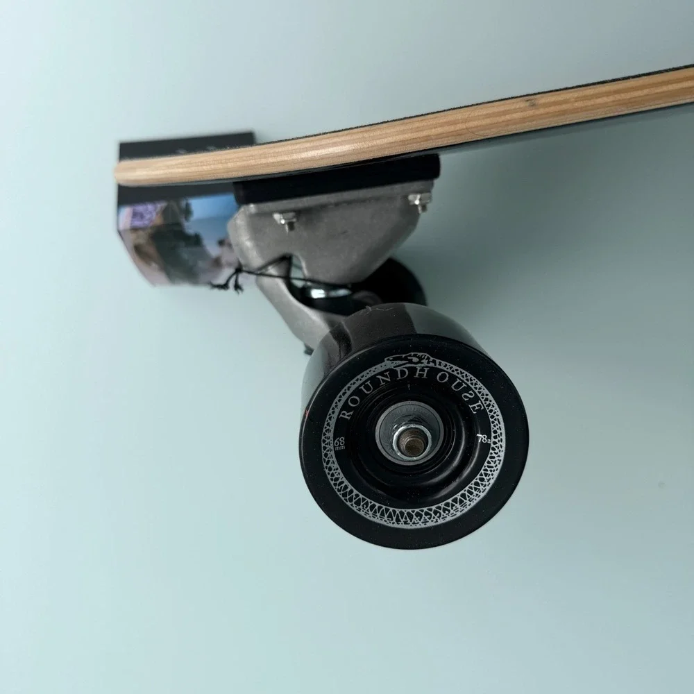 Carver skateboard new